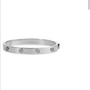 Tory Burch Miller Hinge Bracelet in Tory Silver